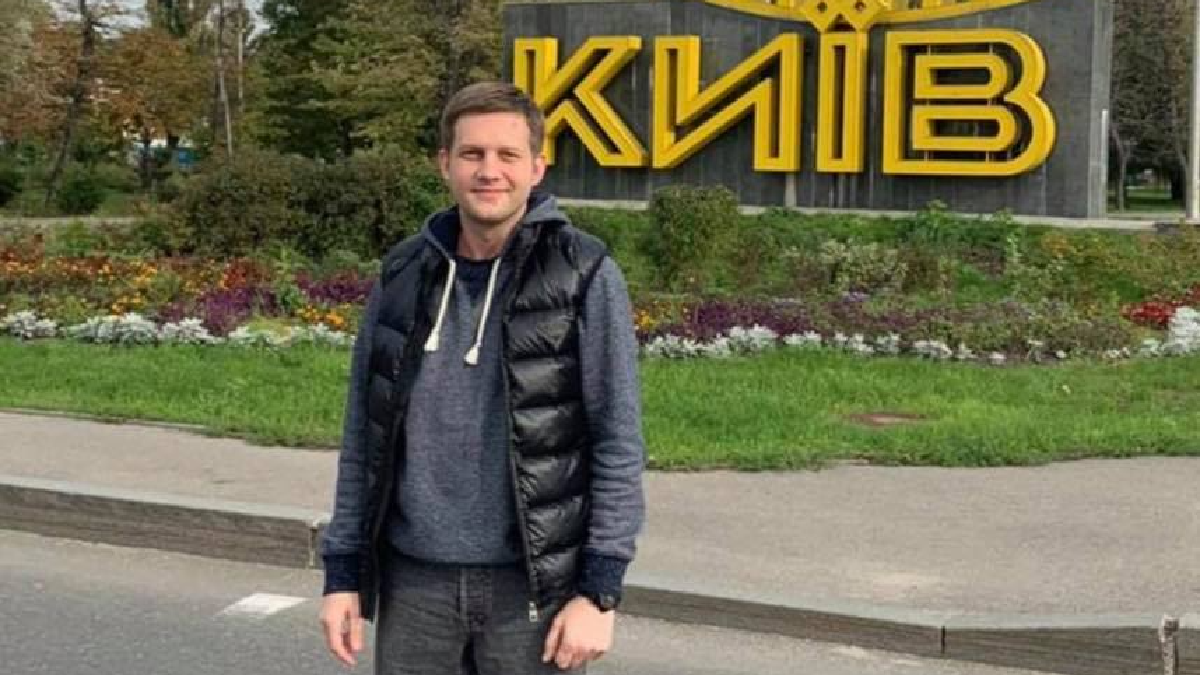 Российского ведущего Корчевникова выдворили из Украины в Стамбул Российского ведущего Корчевникова выдворили из Украины в Стамбул