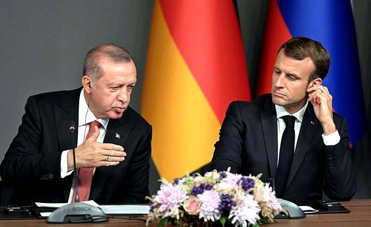 «Отторжение» Макрона: Эрдоган повёл Ближний Восток на бойкот Франции