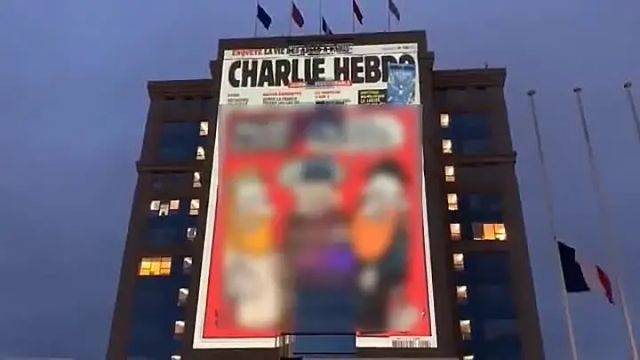«Крестоносец» Макрон и его хозяева из Charlie Hebdo