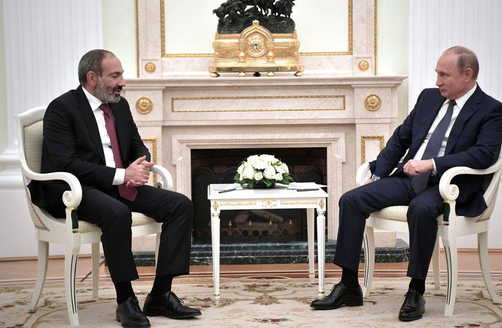 Армения официально попросила у России помощь в войне с Азербайджаном