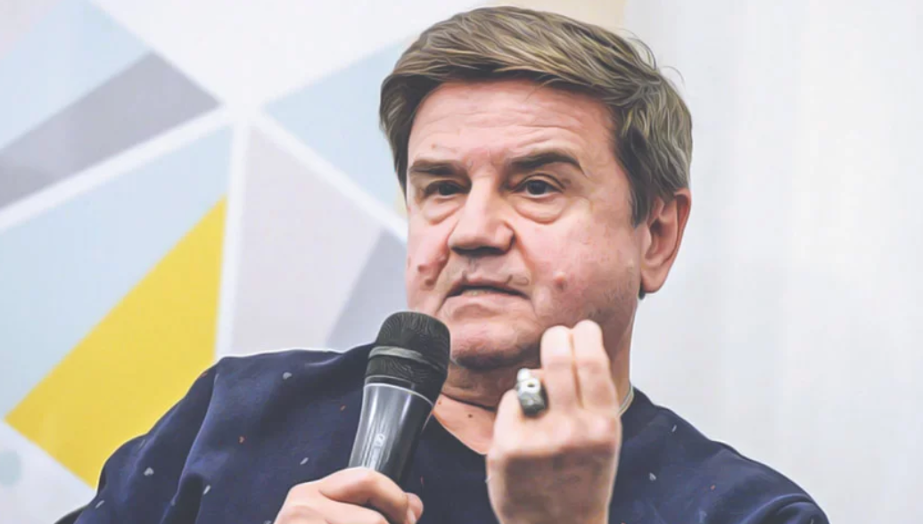 Карасев рассказал, как Зеленский попал в ловушку Конституционного суда
