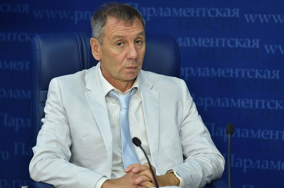 Марков объяснил начало жесточайшего политического противостояния в США Марков объяснил начало жесточайшего политического противостояния в США