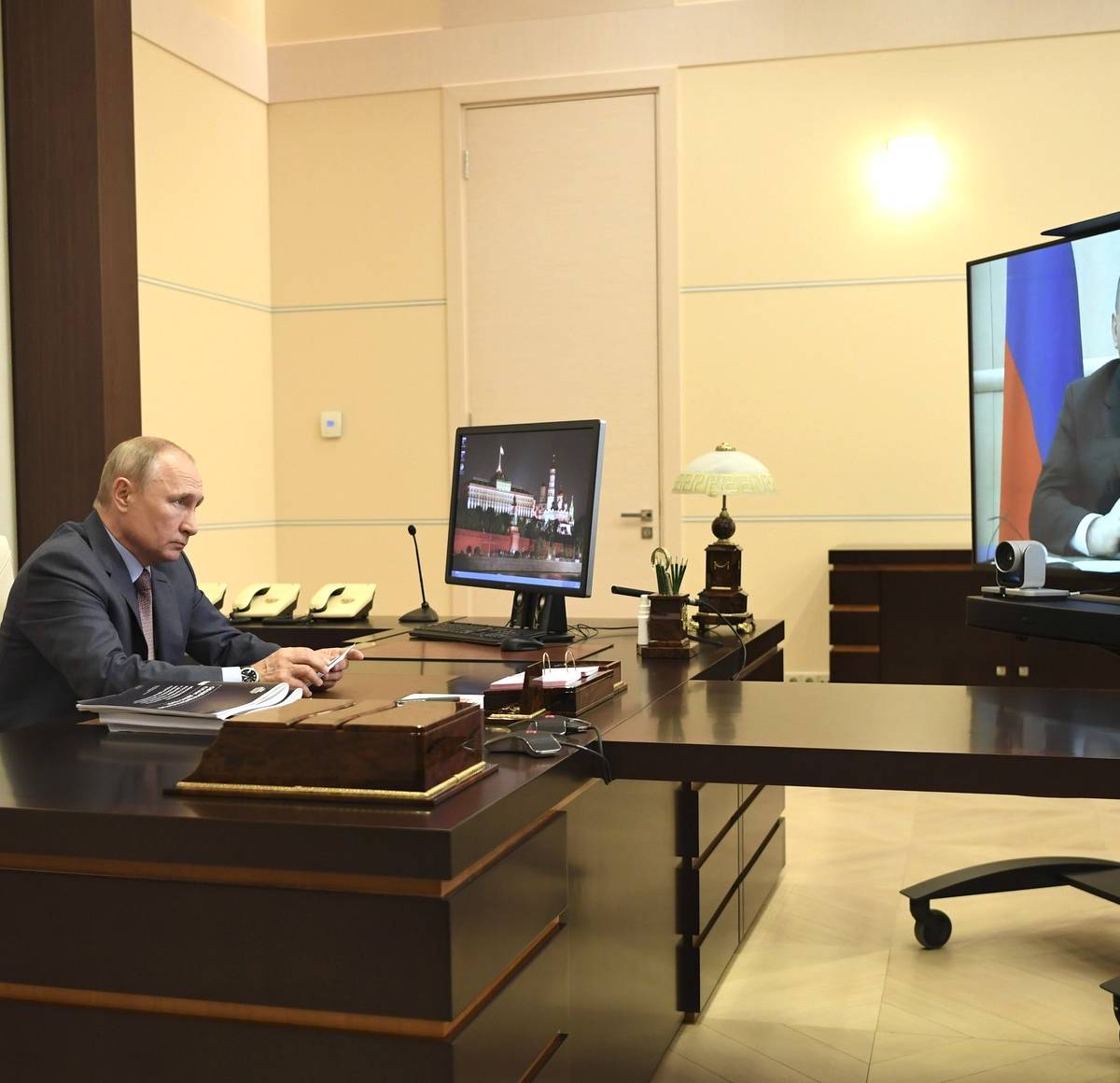 Эксперты: Отставками Путин решил  «перезагрузить» правительство Мишустина