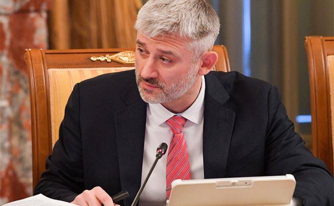Кризис госуправления: Почему Дитриха не заставишь пойти в губернаторы Кризис госуправления: Почему Дитриха не заставишь пойти в губернаторы