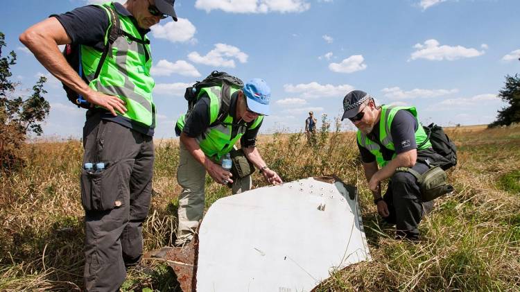 Суд по MH17 забыл о странных исчезновениях украинских диспетчеров