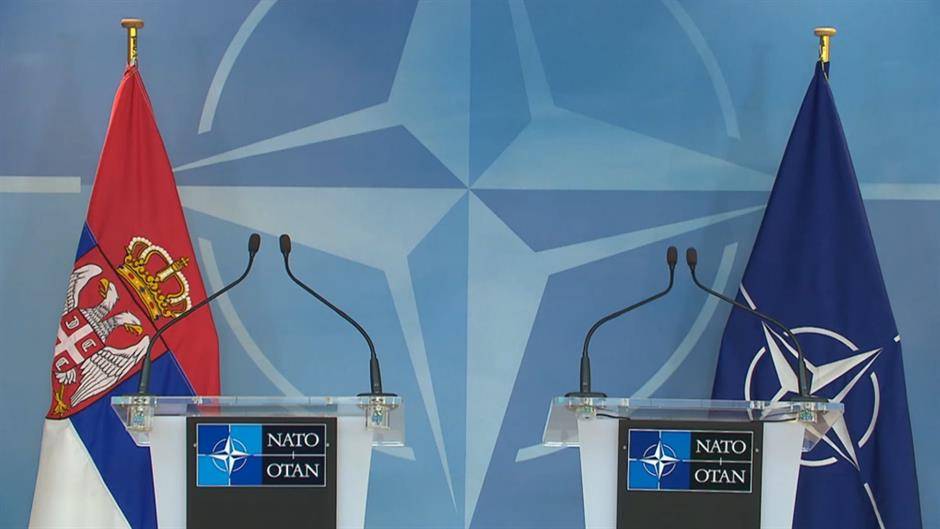 Сербии расскажут о членстве в НАТО и о негативных действиях со стороны РФ