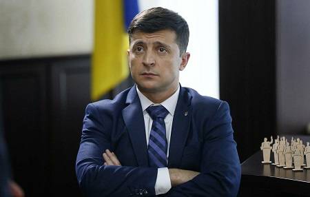Зеленский: украинские политики использовали «майдан» в личных целях Зеленский: украинские политики использовали «майдан» в личных целях