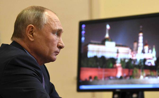 Еще раз о «птице русской истории», покинувшей Путина Еще раз о «птице русской истории», покинувшей Путина