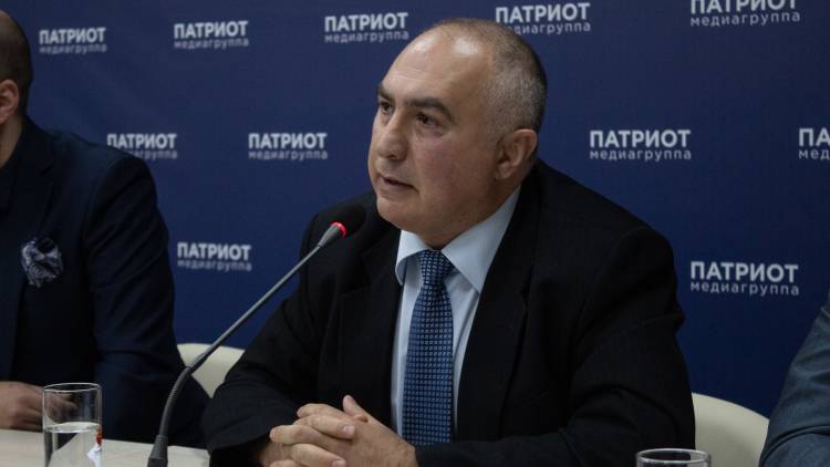Ниязи Ниязов: Провокации в Карабахе хотят использовать против Пашиняна