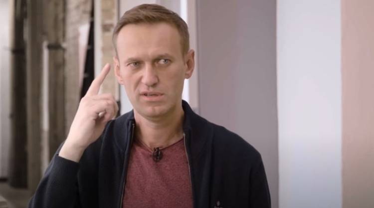 Навальный рассказал ещё о двух отравлениях и совершённых преступлениях Навальный рассказал ещё о двух отравлениях и совершённых преступлениях