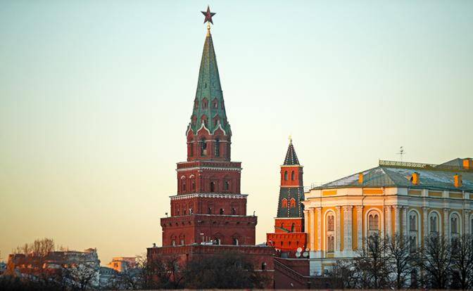 «Кремлевские башни» усилили борьбу в преддверии транзита