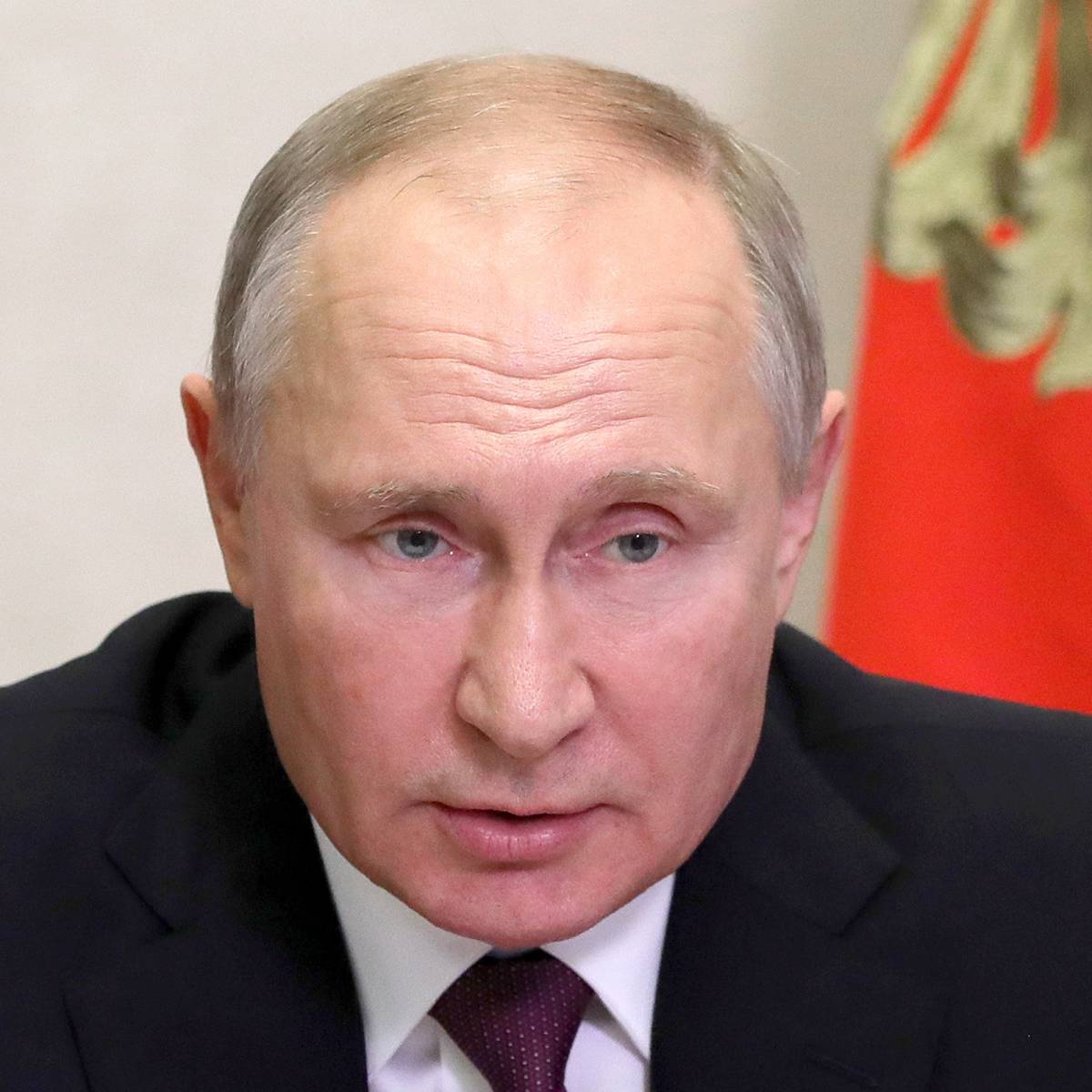 Путин рассказал о случаях коронавируса в его близком окружении