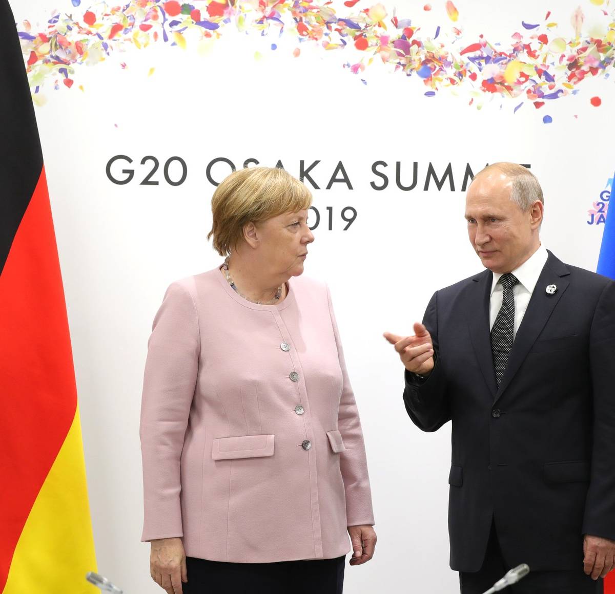 Германия расколота как никогда прежде: конец идиллии в германо-российских отношениях близок? Германия расколота как никогда прежде: конец идиллии в германо-российских отношениях близок?