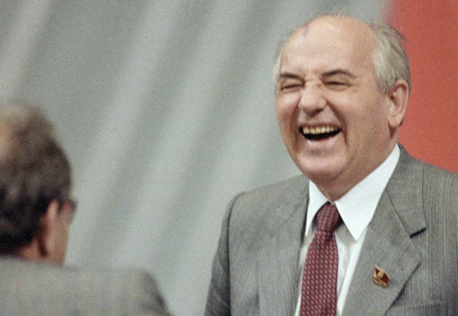 Почему Дэн Сяопин считал Горбачева идиотом