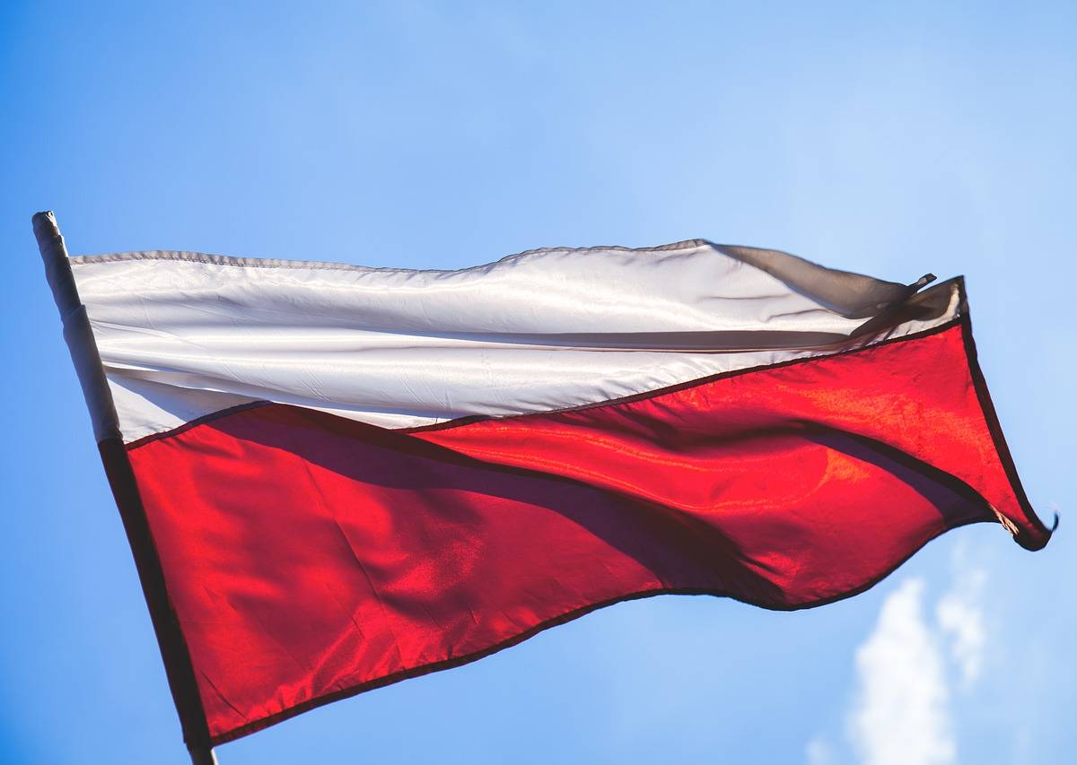 Польша опечалена выходом России из ДОН