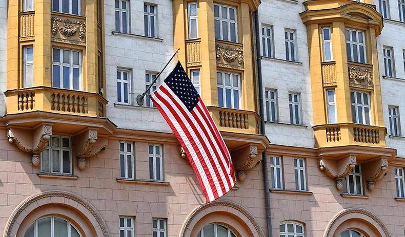 Как России следует ответить на провокацию посольства США