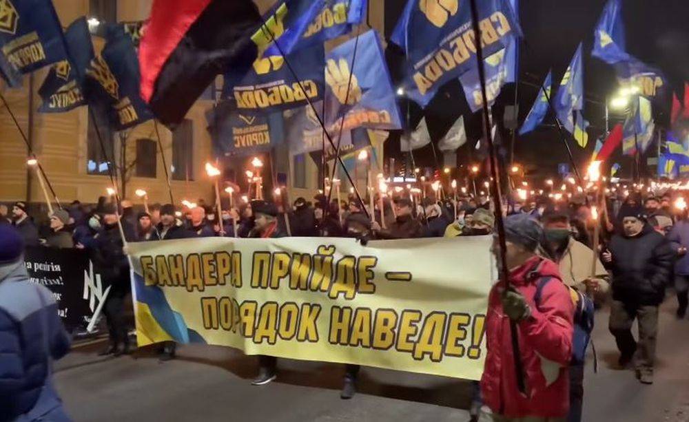 Украинский чиновник предлагает провести «нежную» украинизацию Донбасса