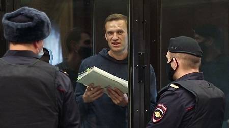 Давление Запада не помешало суду вынести справедливый приговор Навальному
