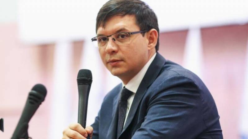 Мураев описал сценарий образования на Украине Львовской народной республики Мураев описал сценарий образования на Украине Львовской народной республики
