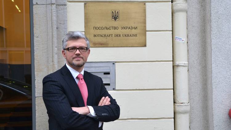 Украинский посол Мельник обвинил Штайнмайера в поддержке РФ