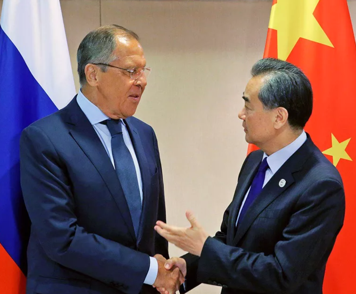 Военный союз России и Китая: основания, перспективы и последствия