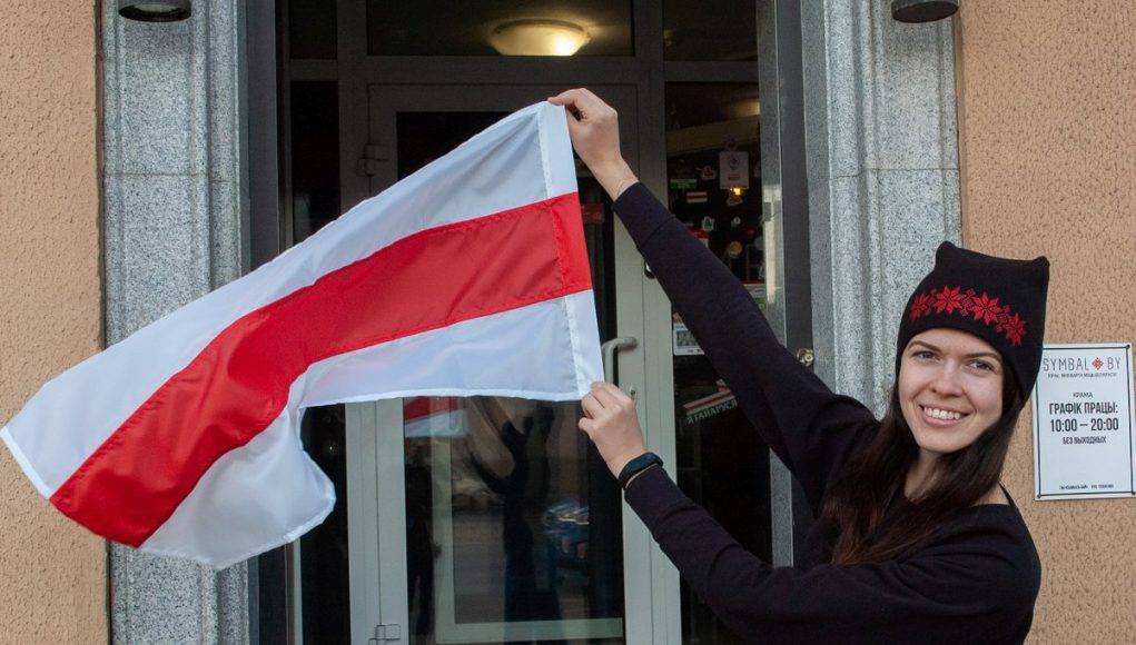Почему белорусские власти не запретят флаг националистов