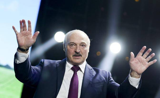 Лукашенко не хочет слиться с Россией, но не целиком