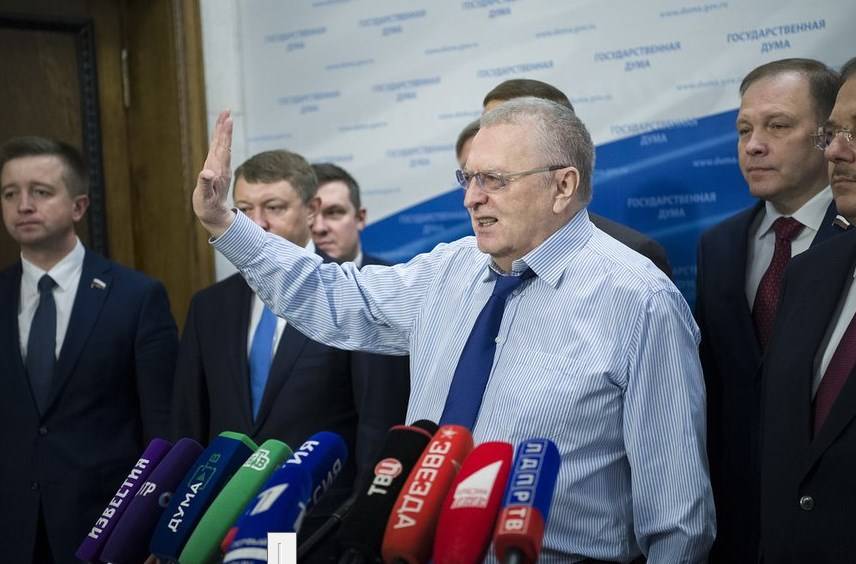 Жириновский: В своё время мы разрешили распустить СССР и посмотрели, что будет