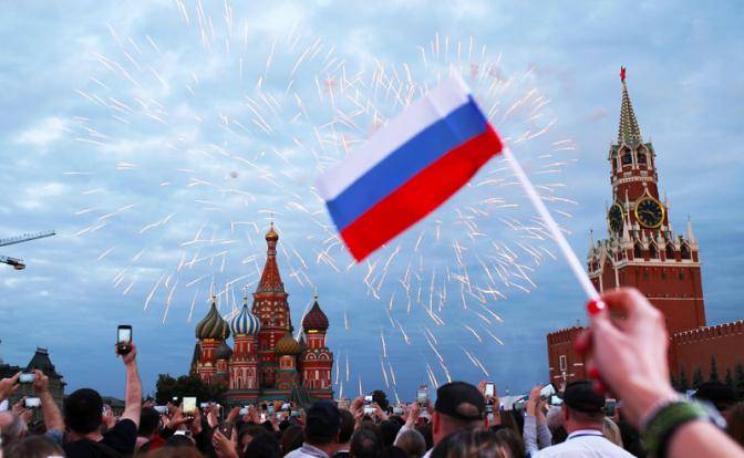 Россия станет сверхдержавой, хоть этого и не хочет