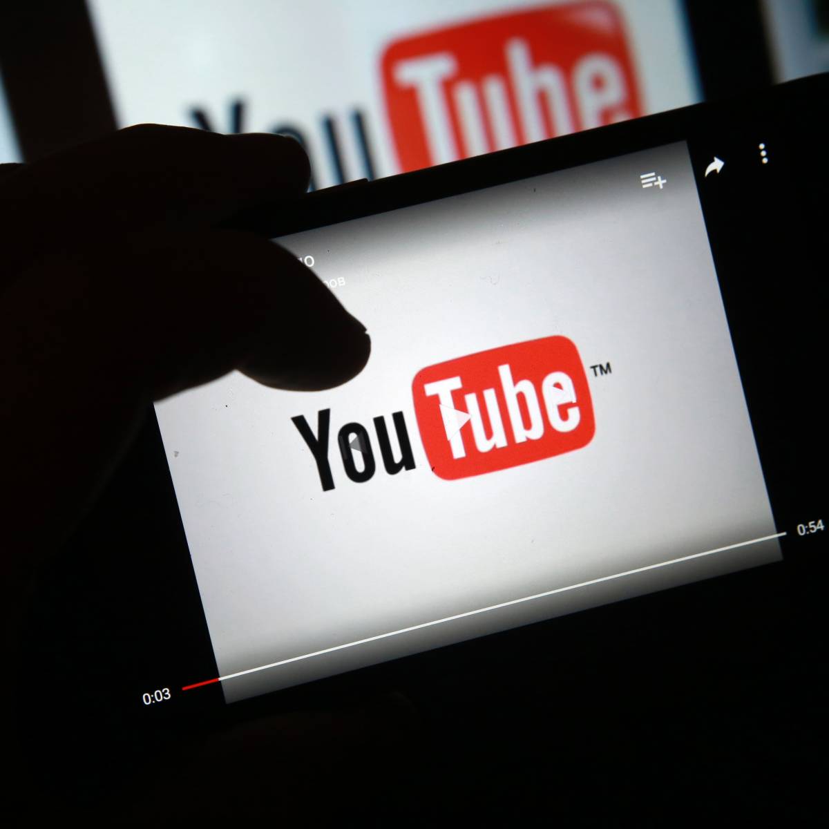 YouTube пометил фильм “Крым. Путь на родину” как оскорбительный контент