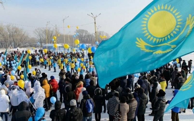 Зачем Казахстану завышать численность казахов?