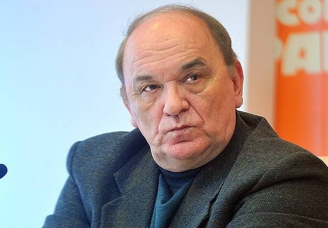 Баранец рассказал о провокационных манипуляциях Запада на тему Калининграда
