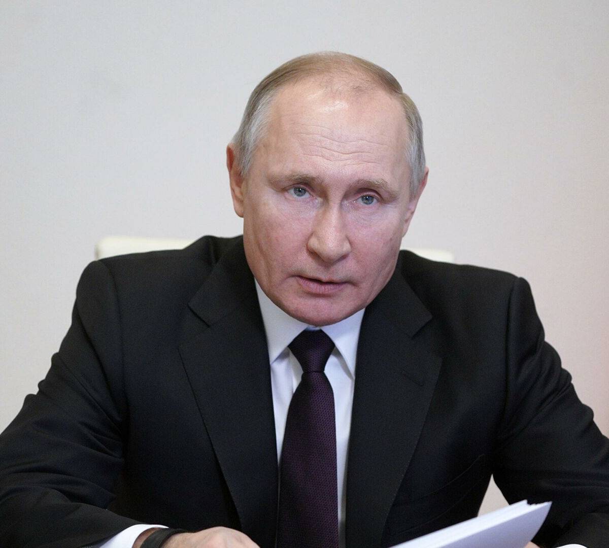 «Мастер интриги»: будет ли Путин вновь баллотироваться в президенты