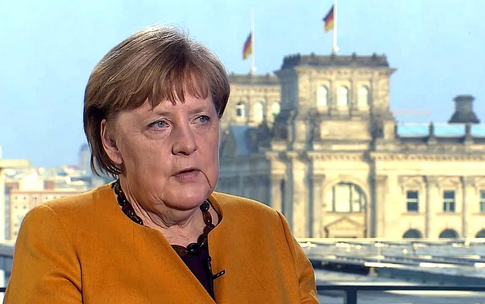 Обвал рейтингов Меркель: Россия рискует потерять не только СП-2, но и саму