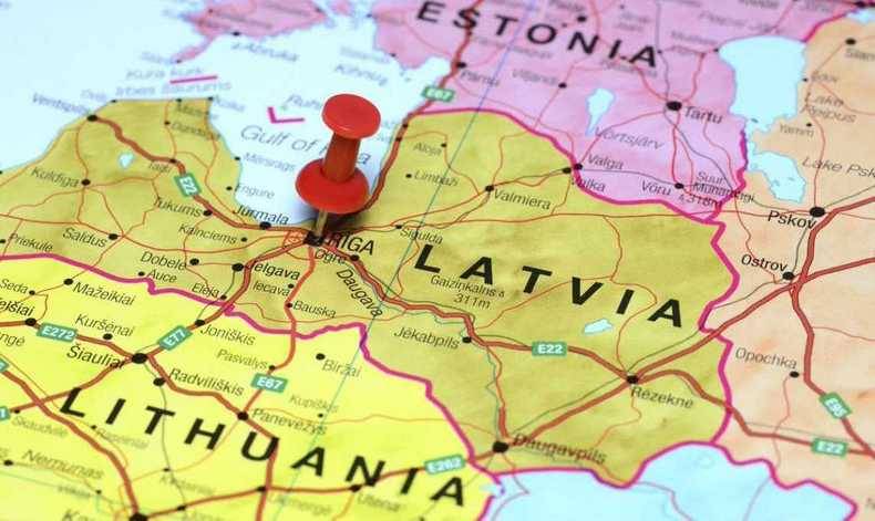 Европа разгромила Прибалтику и толкнула на Россию
