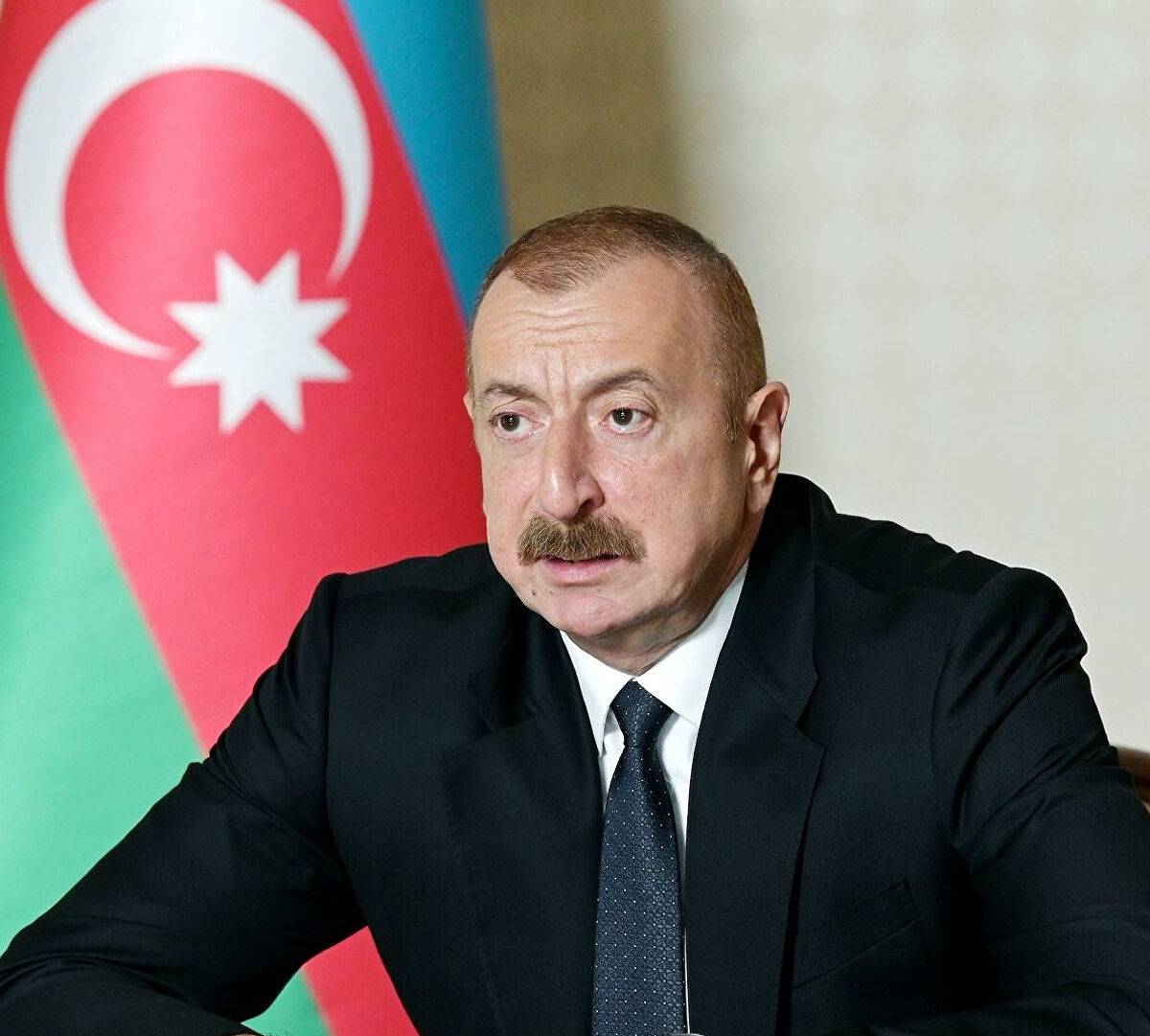 Странная война или восточная хитрость Алиева?