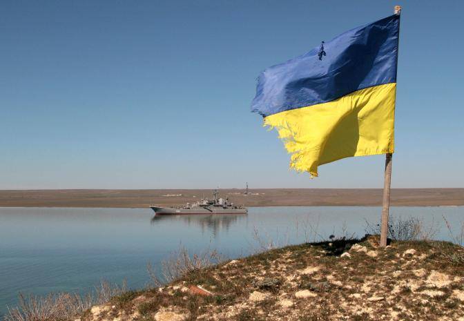 Киев готовится превратить Азовское море в мертвое