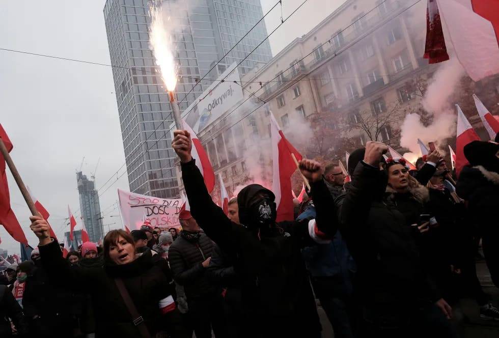 Криками о «белорусской диктатуре» власти Польши скрывают свой раскол
