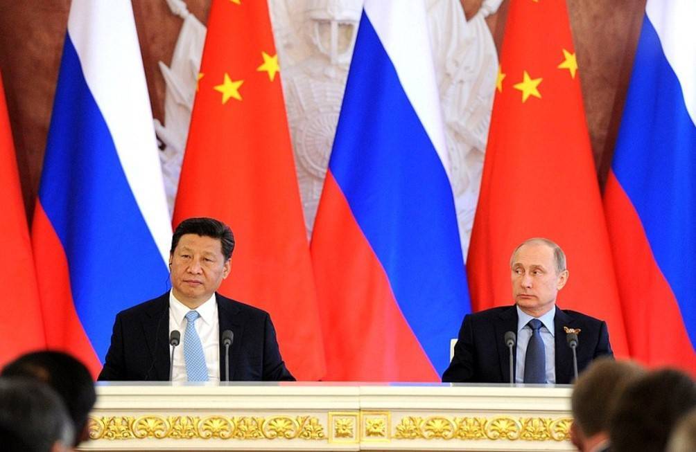 Австралийцы поспорили о том, как «вбить клин» между Россией и Китаем