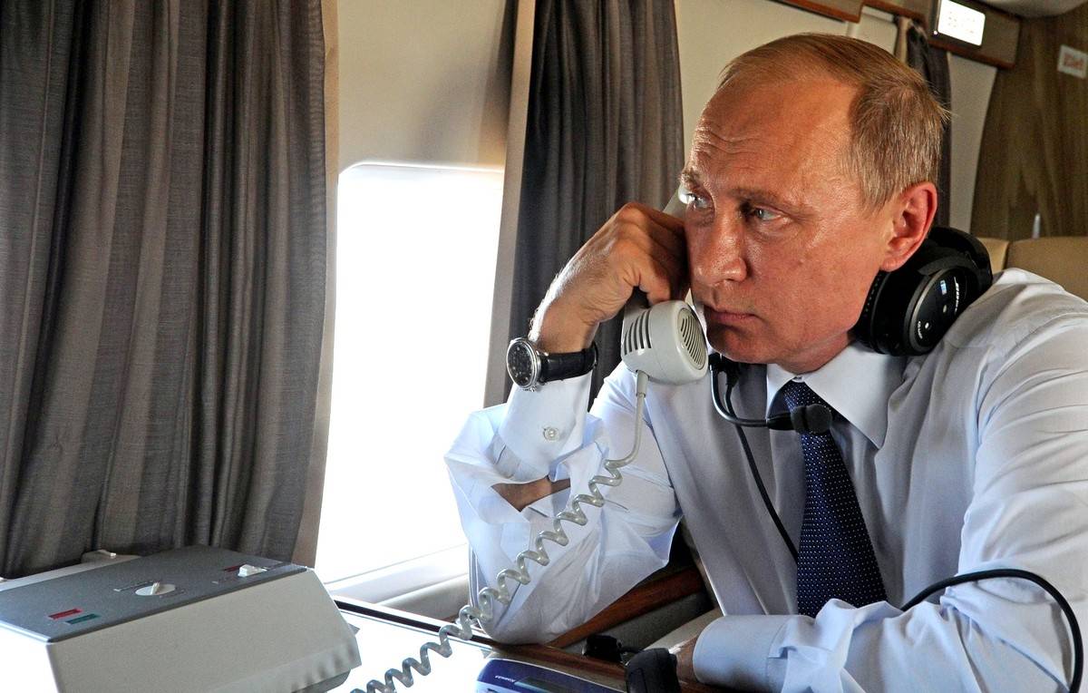 Чего добивается Киев и почему Путин не хочет общаться с Зеленским