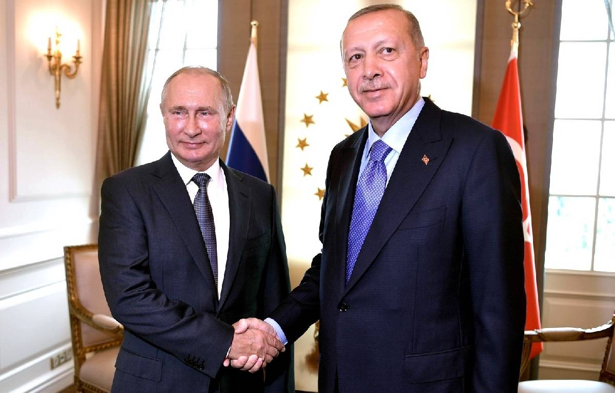 Le Figaro: дружба с предавшим Эрдоганом - первая стратегическая неудача Путина