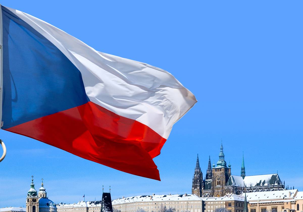 Дипломатическая война: эксперты о перспективах конфликта между Чехией и РФ