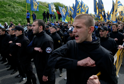Зачем украинской власти нужны нацисты и радикалы