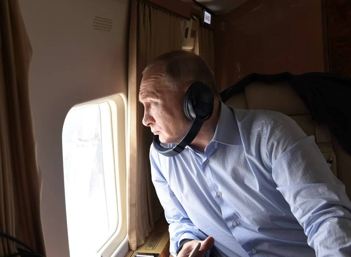 На каком самолете летает Путин