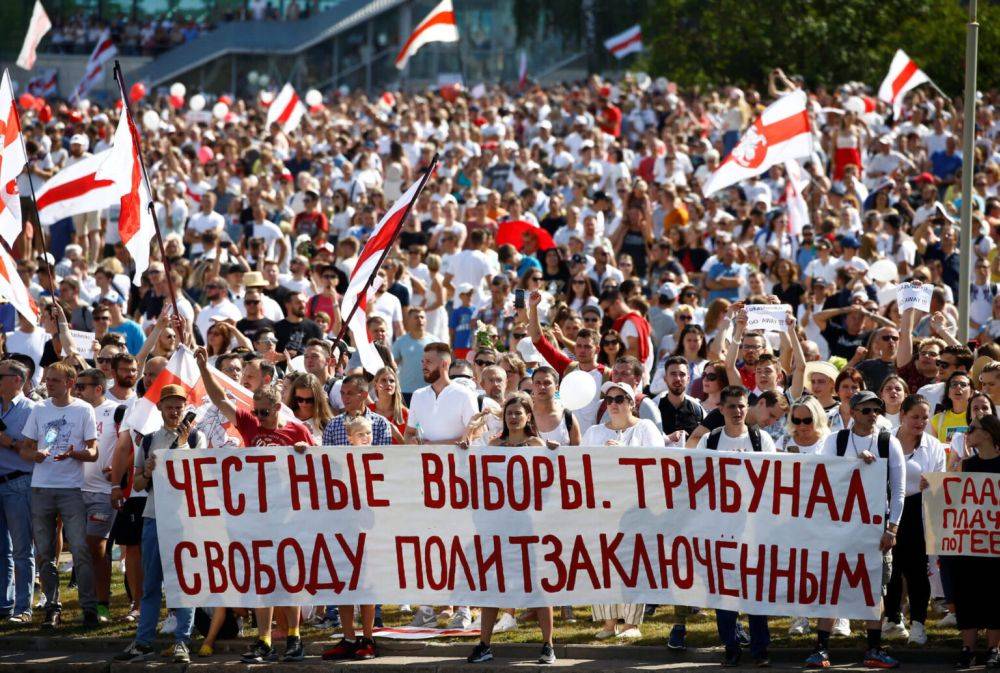 Оппозиция подсунула белорусам свинью Оппозиция подсунула белорусам свинью