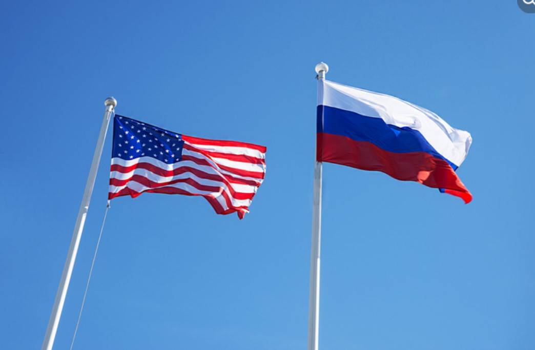 Новые вызовы и старые темы: перед саммитом Путина и Байдена встретятся дипломаты РФ и США