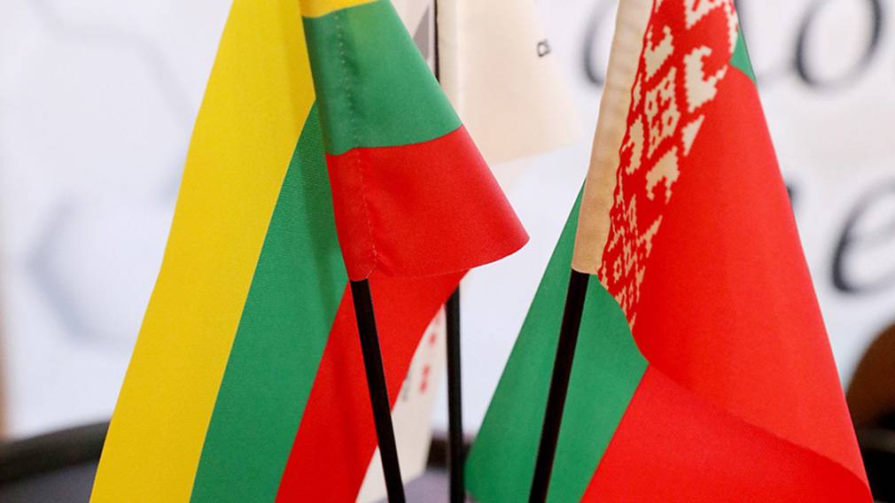 Литва начинает пожинать горькие плоды "санкционных игр" против Белоруссии