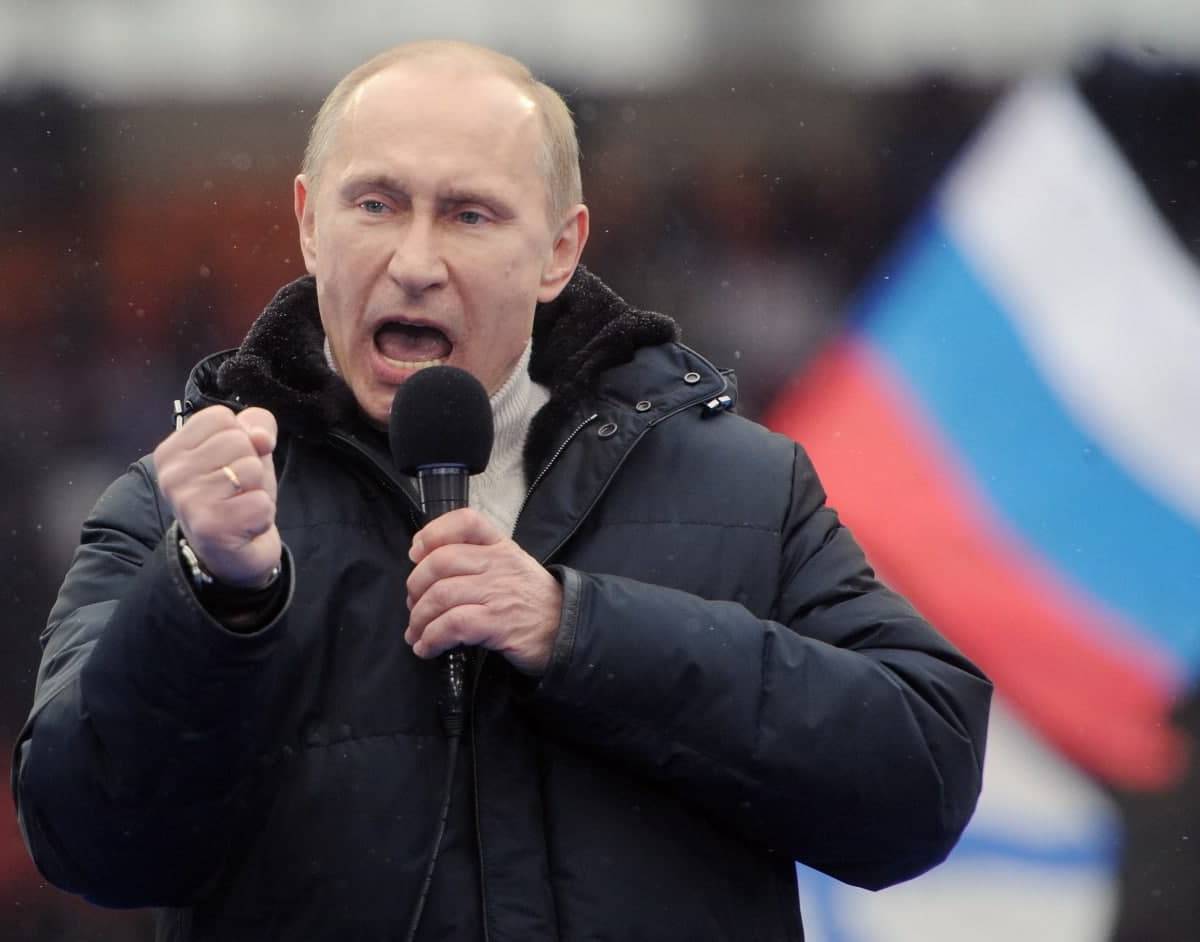 "Зубы выбьем!". Путин пригрозил мировой общественности