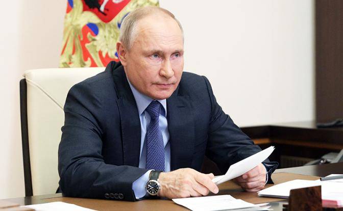 Владимир Путин: «Попытаются от нас откусить что-то — зубы выбьем все» Владимир Путин: «Попытаются от нас откусить что-то — зубы выбьем все»