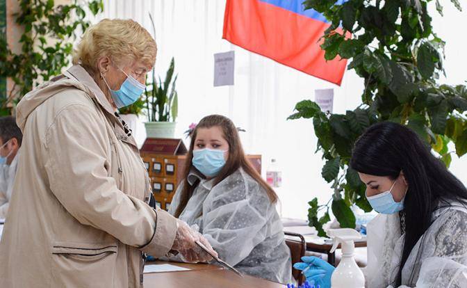 Свечка демократии: Москва объяснила стране, что ее осенью ждет Свечка демократии: Москва объяснила стране, что ее осенью ждет